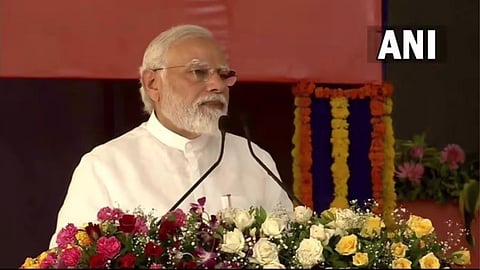 PM Narendra Modi Gujarat Visit News