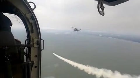 Video : पहिल्या स्वदेशी अॅन्टीशीप क्षेपणास्त्राचे यशस्वी परीक्षण