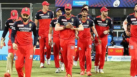 IPL 2022 मध्ये 'या' संघांनी केली लाजीरवाणी कामगिरी