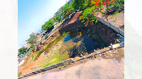 pit in narayanbapuNagar