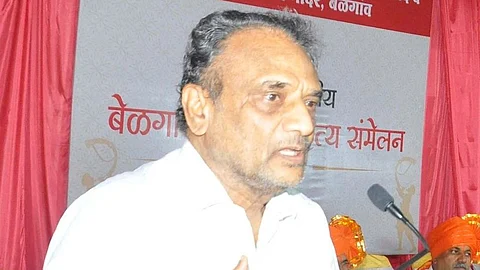 Awards to those working for awareness of Marathi Shripal Sabnis belgaum