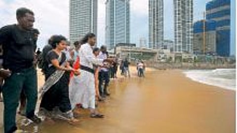 sri lanka financial crisis Mahinda Rajapaksa in Parliament first time since his resignation
