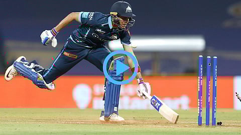 Shubman Gill Angry with bowler Sandeep Sharma