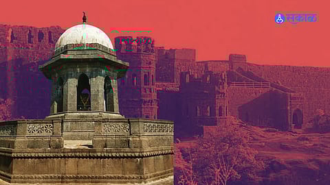 350 shivrajyabhishek at raigad fort govt contractors didnt get money mahad