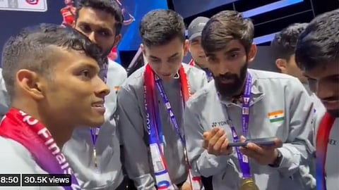PM Narendra Modi speaks to India's Thomas Cup 2022 winners