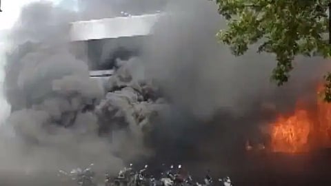 Huge fire broke out at Guru Nanak Dev Hospital in Amritsar
