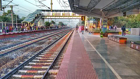 railway platform