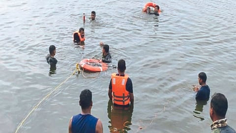 Four drowned in dams Amravati