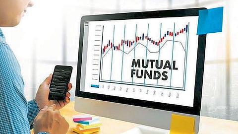 Makrand Vipat writes Mutual fund demat Account change on investment