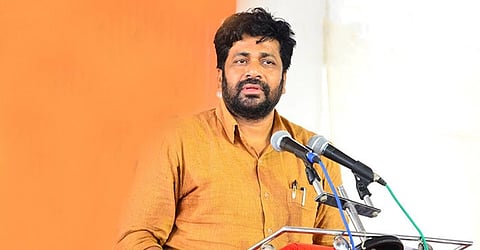 Why did Bachchu Kadu revolt