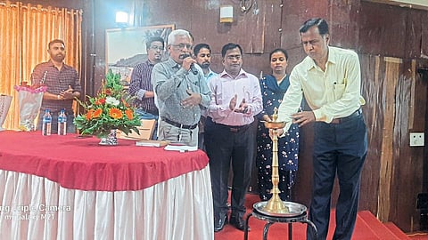 प्रशासकीय ई-कामकाजाची पद्धत जनतेसाठी फायदेशीर आहे