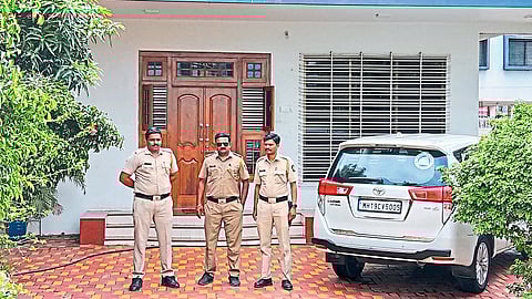 police protection outside MLA Chimanrao Patil house