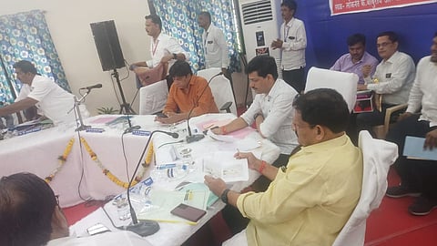 Panchayat Raj Committee Complaints of various departments in Mohol Kailas Patil solapur