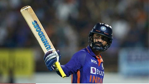 Virender Sehwag hails Dinesh