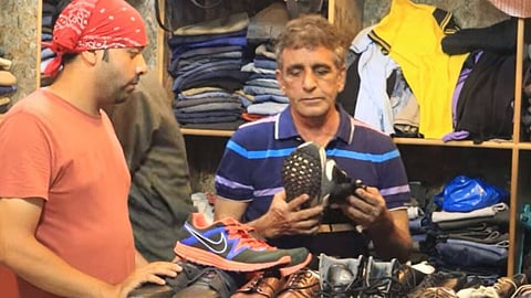 Pakistani Asad Rauf Once ICC elite Panel Umpire Runs Second Hand Goods Shop in Lahore