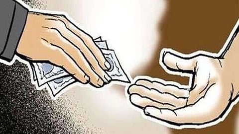 last 5 years of operations of Anti-Bribery Department 4 percent cases have been solved mumbai