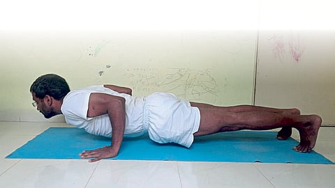 chaturanga dandasana
