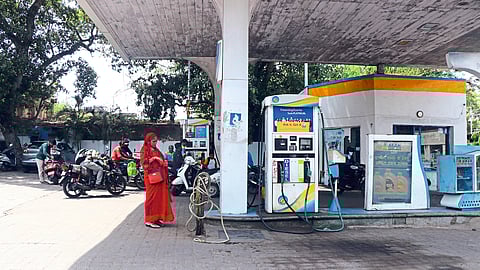 Petrol Pump closed