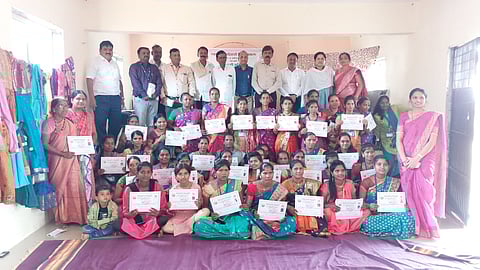 education news Tribal girls get free air hostess training Mahendra Warbhuvan manchar pune