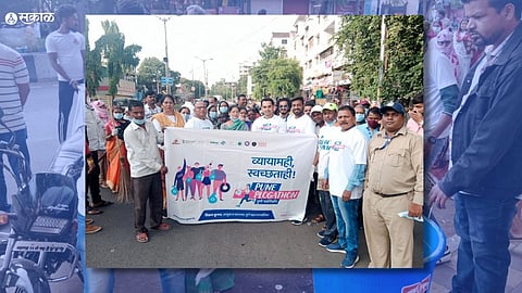 Pune World Environment Day Ghorpadi plugathon campaign occasion Actor Saurabh Gokhale present