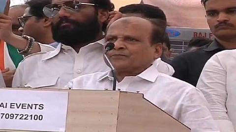 congress leader Sheikh Hussein said , If anything happens to Sonia and Rahul, the country will burn