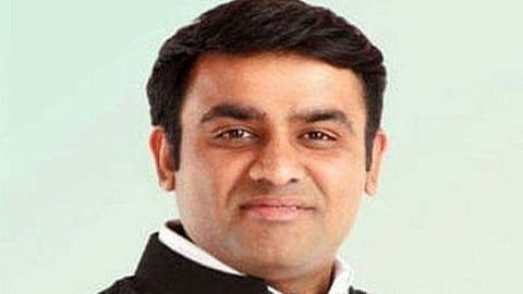 BJP is holding independent, contact with MLAs from other parties parinay Fuke