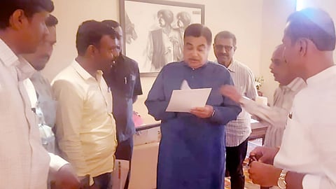 मंत्री नितीन गडकरी