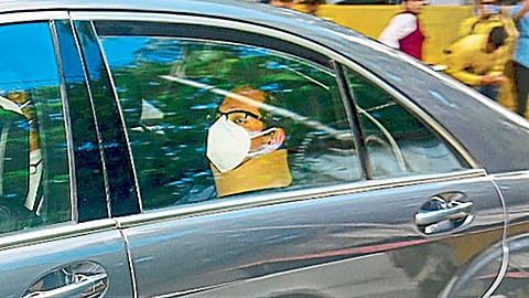 Maharashtra politics Sada Sarvankar join eknath shinde CM uddhav Thackeray mumbai