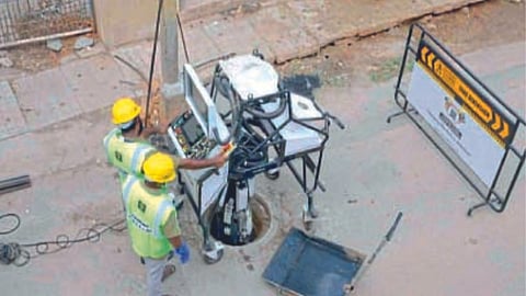 The robot will clean manhole