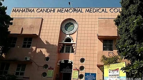 MP : MGM वैद्यकीय महाविद्यालयात रॅगिंगप्रकरणी पुरावे सादर, पोलिसांकडून 8 जणांवर कारवाई