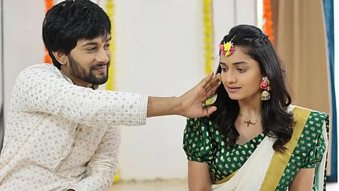 man udu udu zala serial indra deepu wedding haldi photo last episode today