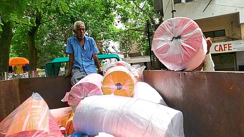 Stocks of plastic were seized by the Municipal Anti Encroachment Squad.
