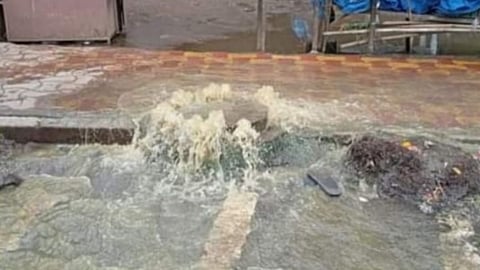 Drainage water on Kondhwa Khurd road