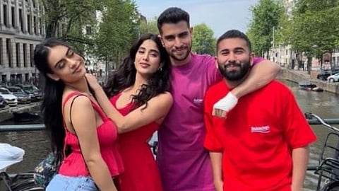 Nyasa Devgan And Jhanvi Kapoor