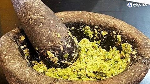 Green chilli thecha recipe