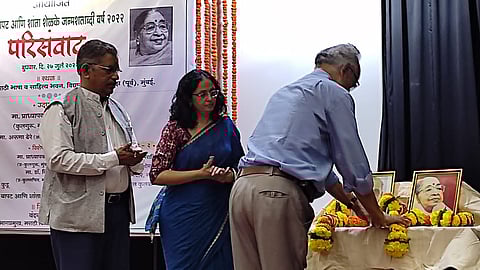 Vasant Bapat and Shanta Shelke Birth centenary