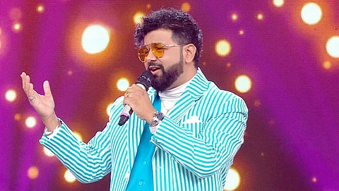 Avdhoot Gupte Viral Video