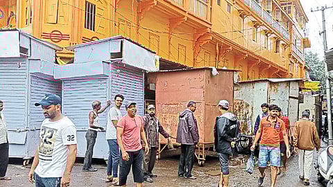 Saraf Bazar latest marathi news