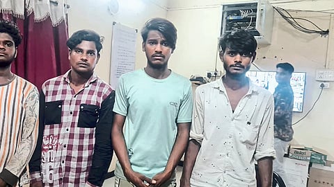 Suspects wandering in the city