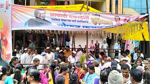 Enthusiasm of devotees in Pratipandharpur Karharnaga