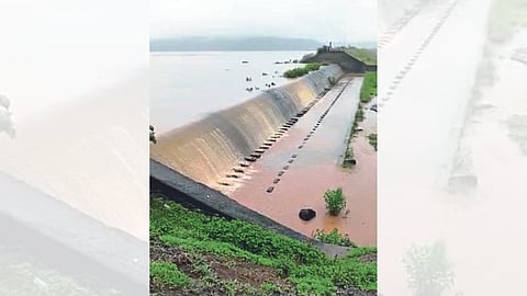 Navapur Overflowing Rangavali Dam Latest Marathi news