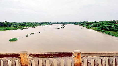 Jalna Godavari river basin full rain water