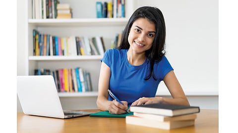 संवाद : समस्या, कारण आणि उपाय