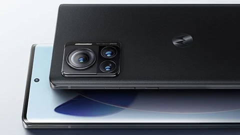 Moto X30 pro launched with 200mp camera check price and specifications here