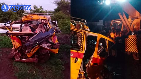 Pune Ahmednagar Highway Accident : कार-कंटेनरच्या भीषण अपघातात तीन बालकांसह 5 ठार