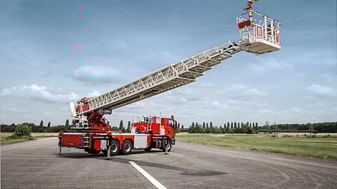 hydraulic ladder reference image