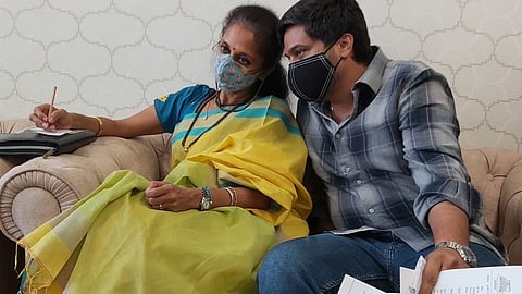 Supriya Sule Rohit Pawar