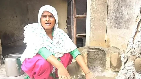 Farmani Naaz Har Har Shambhu Song remove from you tube after jeetu sharma, aorginal lyricist objection