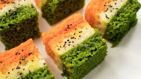 Healthy Tirangi Dhokla Recipe