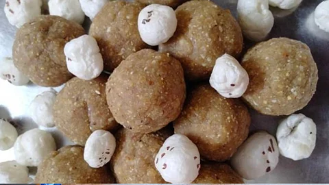 Makhana ladoo recipe in Marathi
